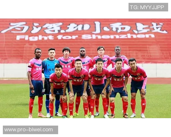 足球与篮球运动员的职业生涯对比与成就分析